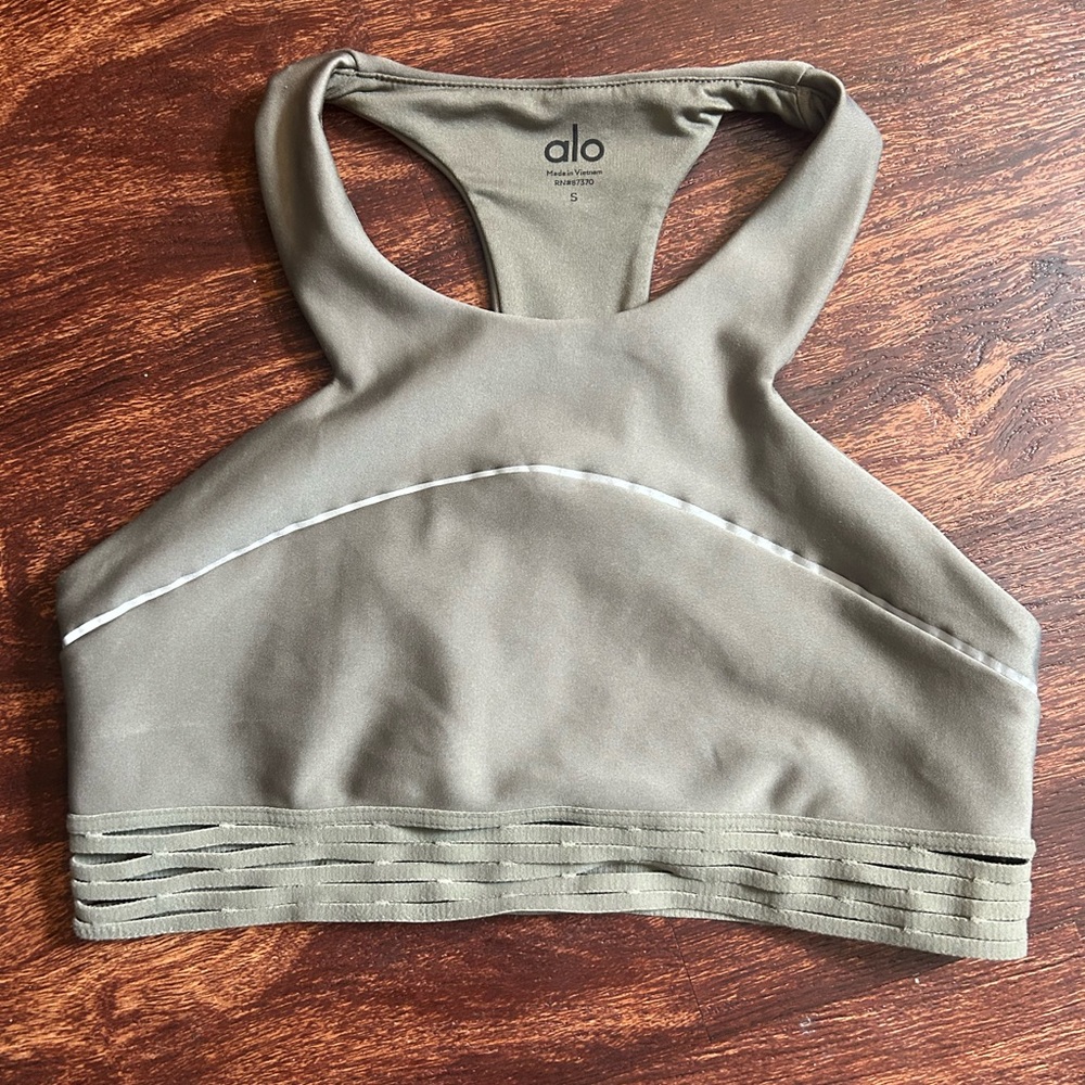 Alo sports bra